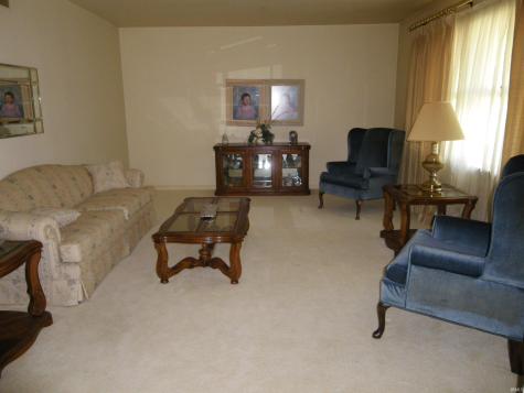 516 Holly Hill Drive Evansville IN 47710