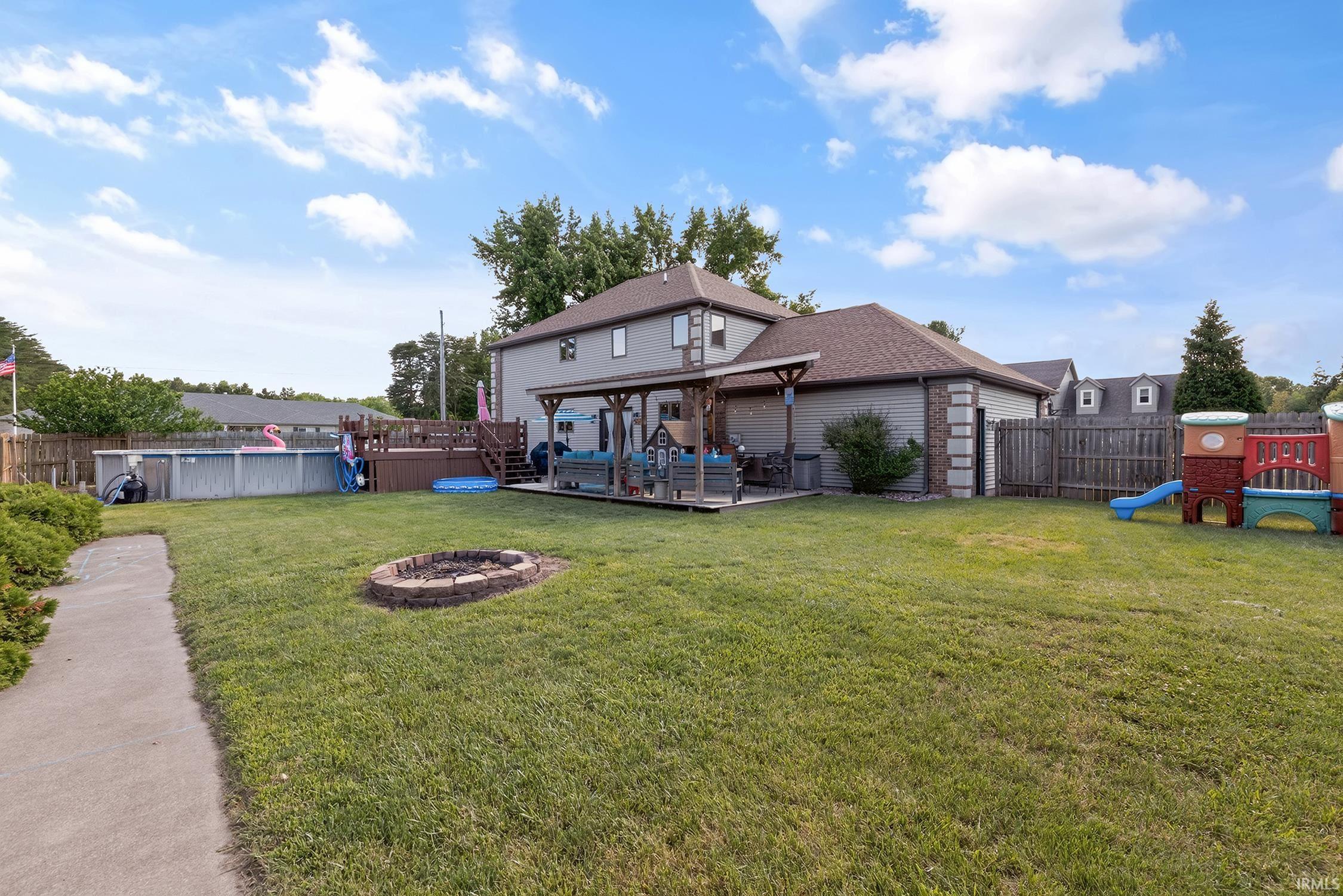 55828 Nursery Avenue Mishawaka IN 46545
