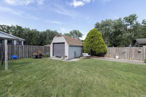 55828 Nursery Avenue Mishawaka IN 46545