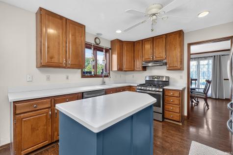 55828 Nursery Avenue Mishawaka IN 46545