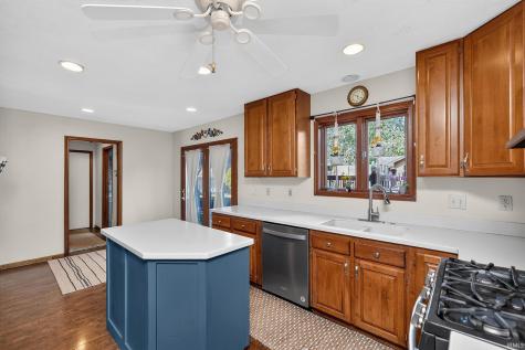 55828 Nursery Avenue Mishawaka IN 46545