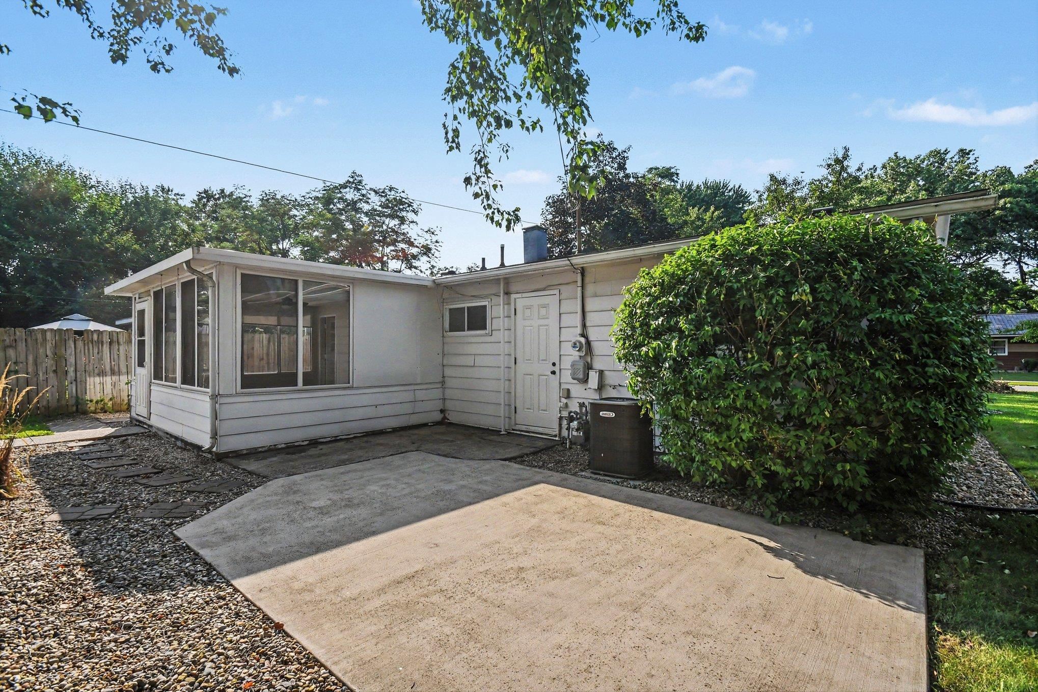 1111 Mcpherson Street Elkhart IN 46514