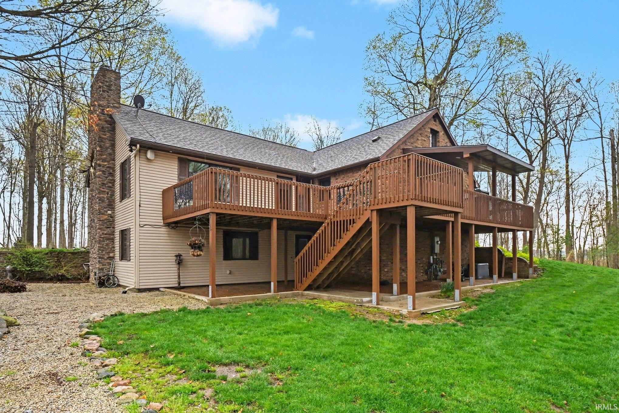 2552 N 325 E Road Warsaw IN 46582