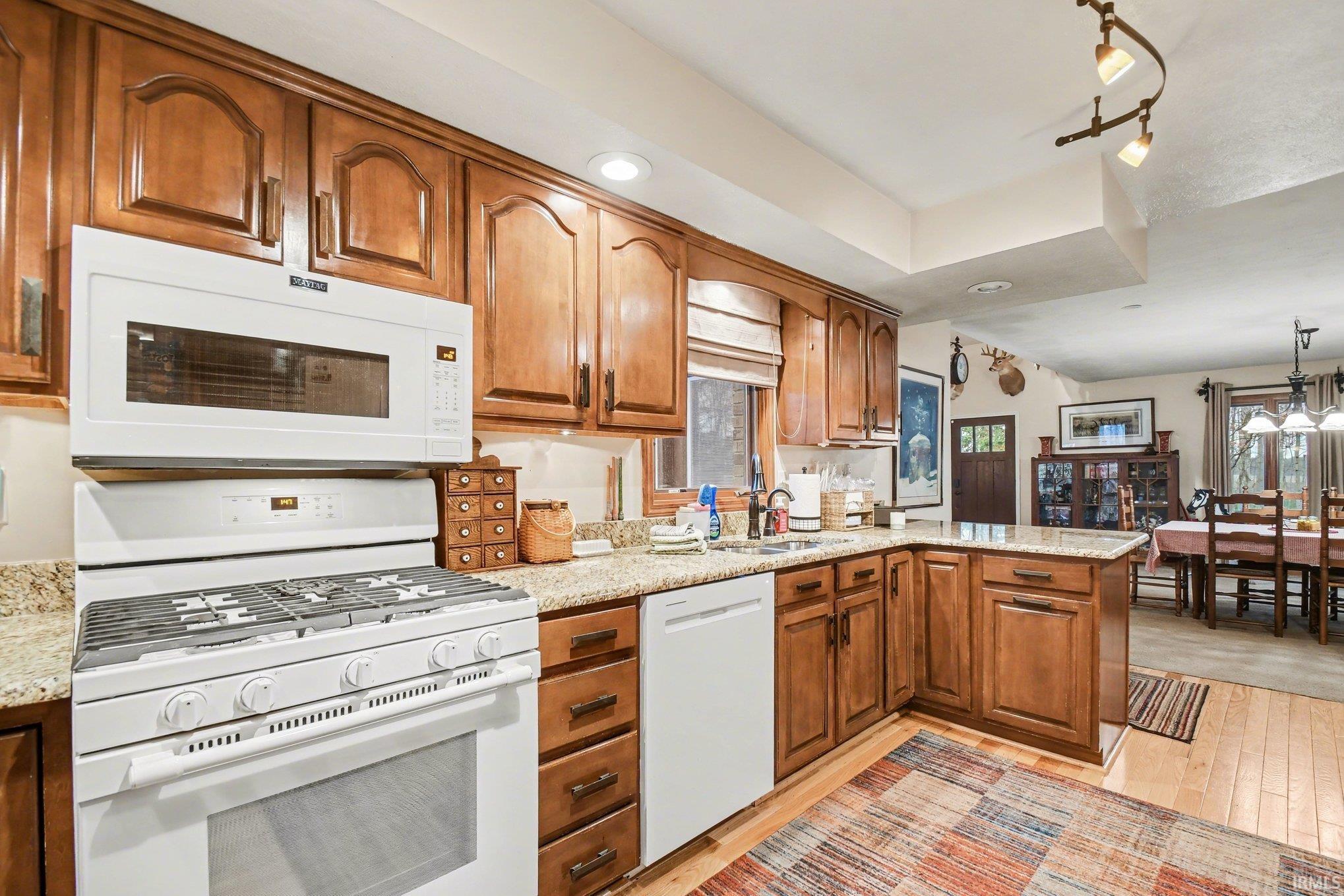 2552 N 325 E Road Warsaw IN 46582
