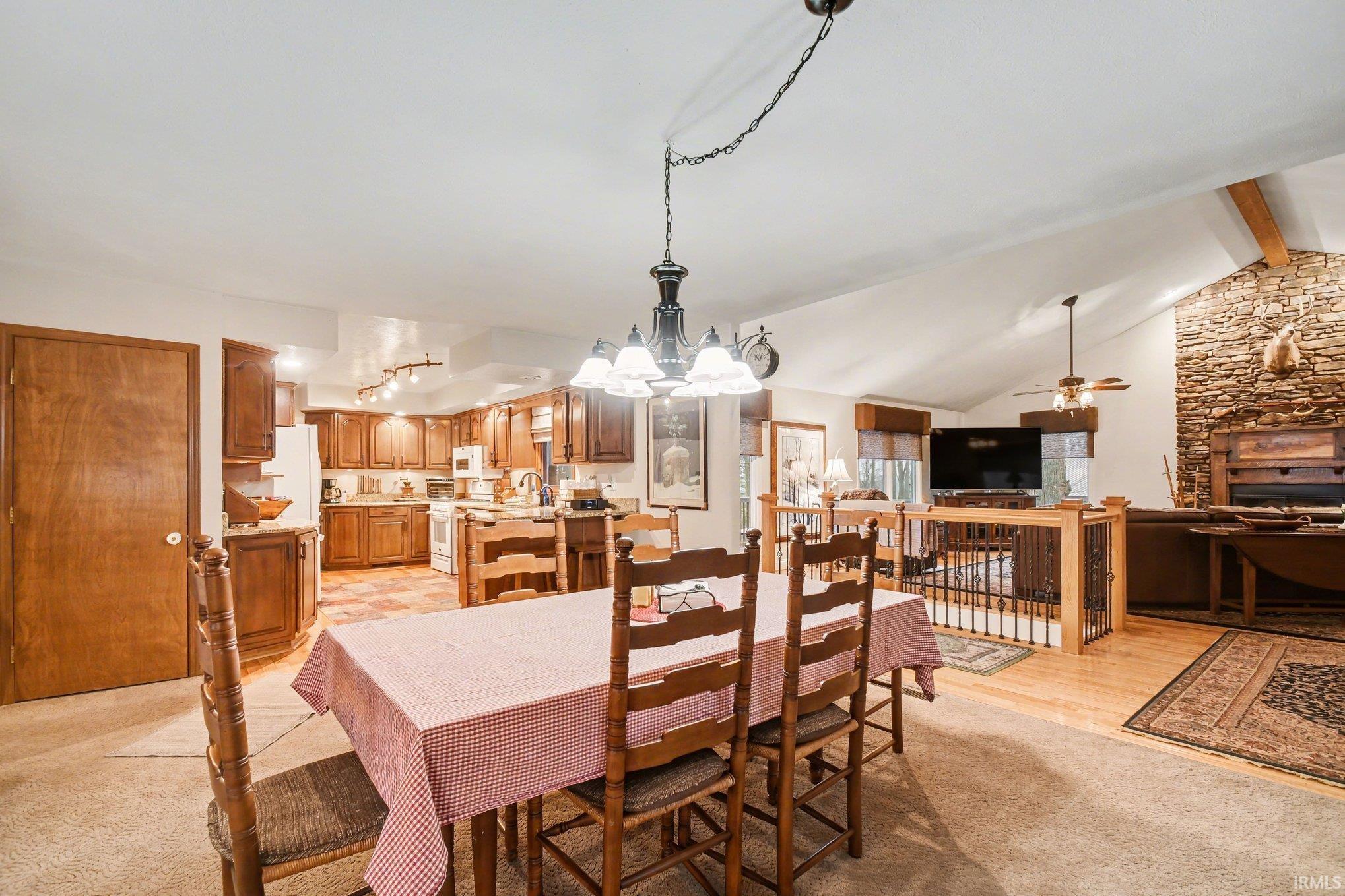 2552 N 325 E Road Warsaw IN 46582