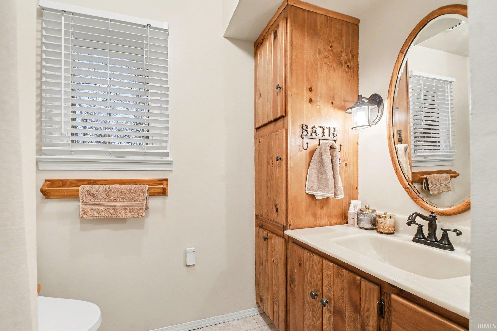 2552 N 325 E Road Warsaw IN 46582