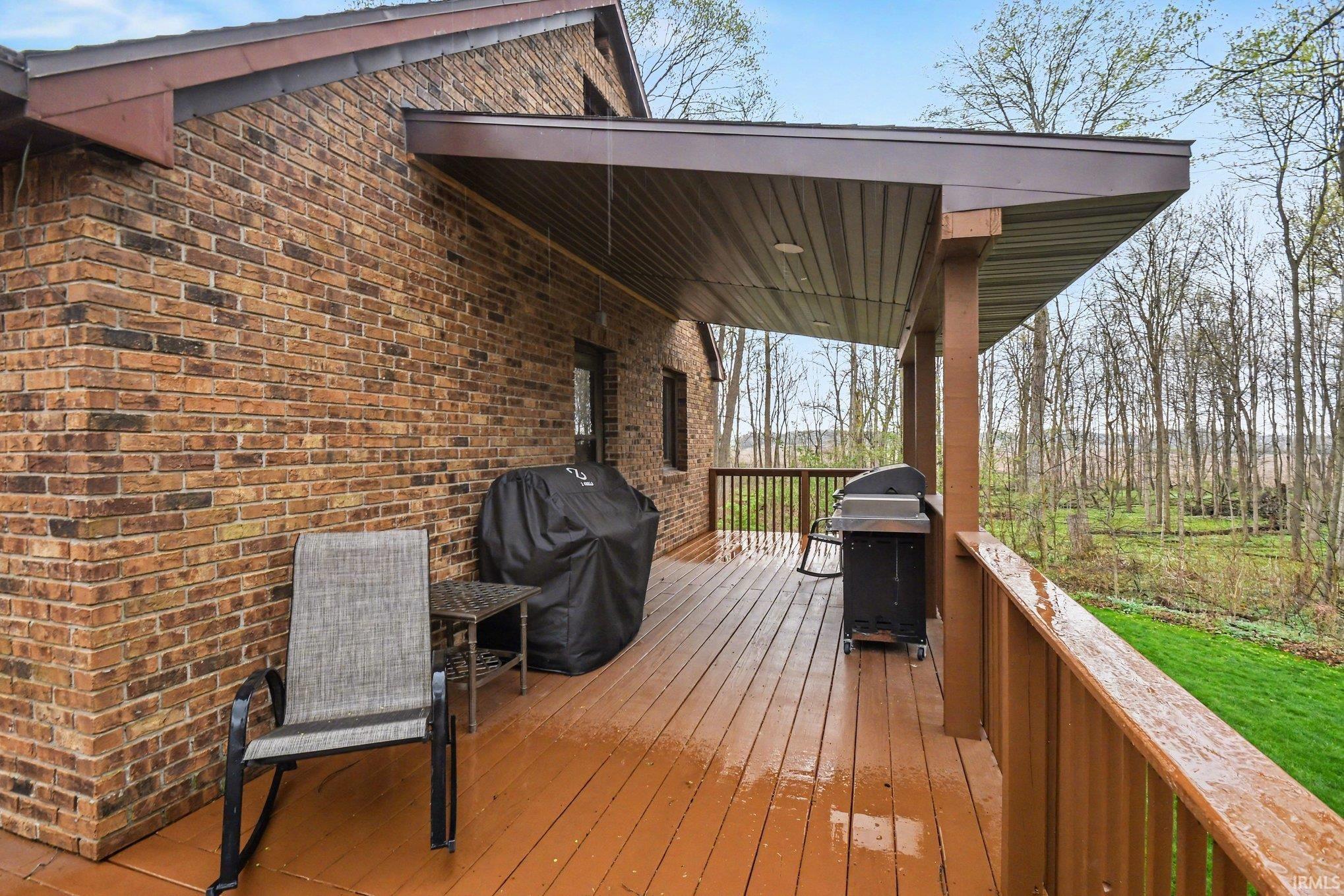 2552 N 325 E Road Warsaw IN 46582