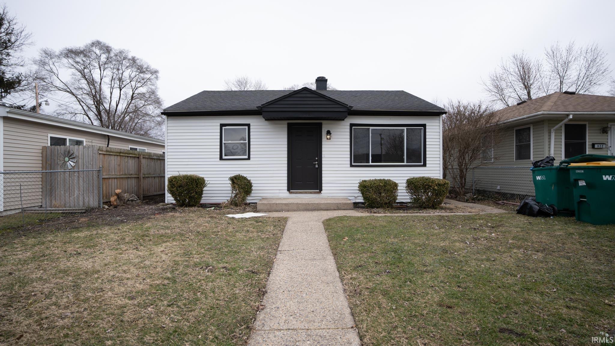 918 SW Dale Street Mishawaka IN 46544