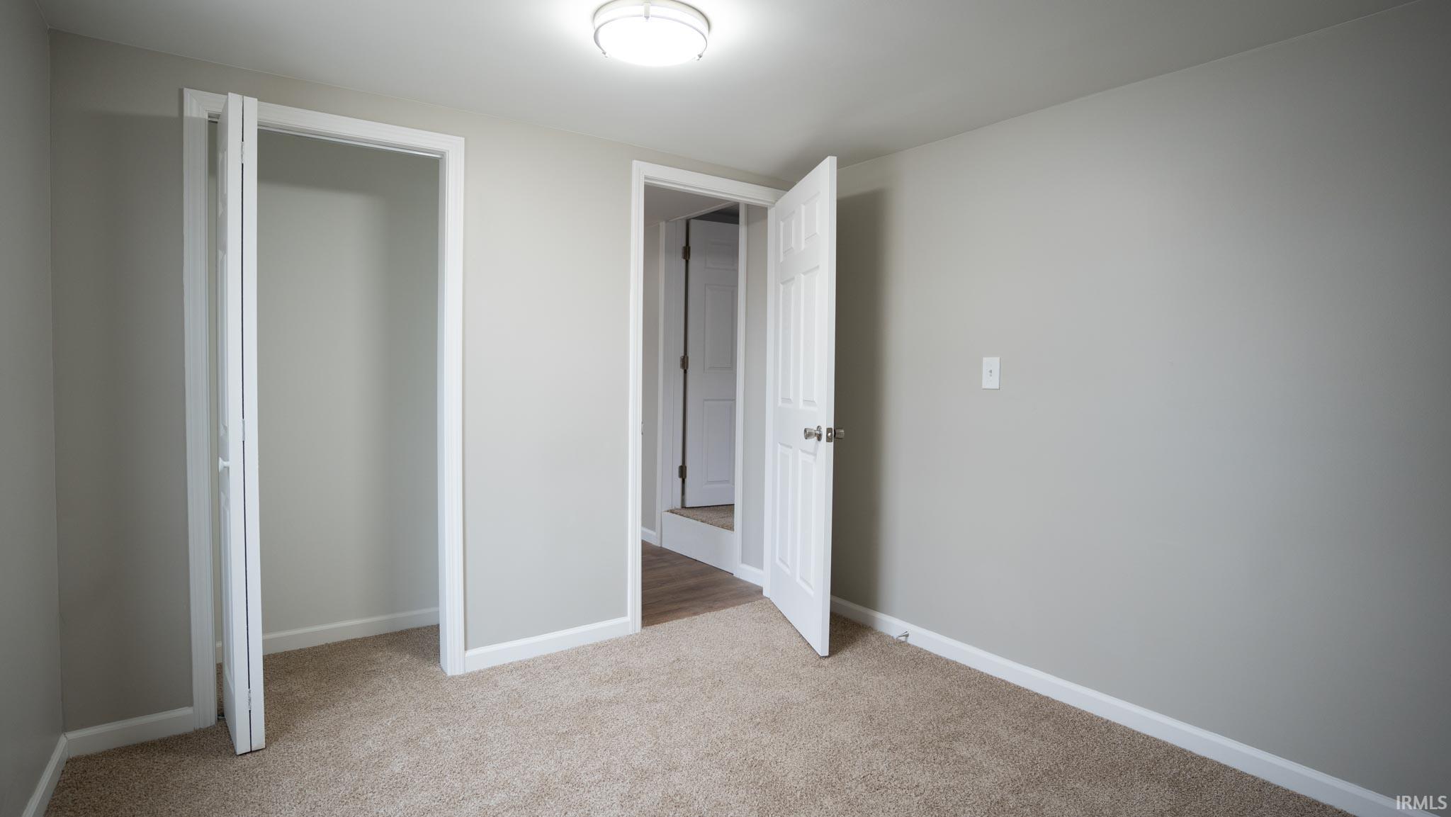 918 SW Dale Street Mishawaka IN 46544