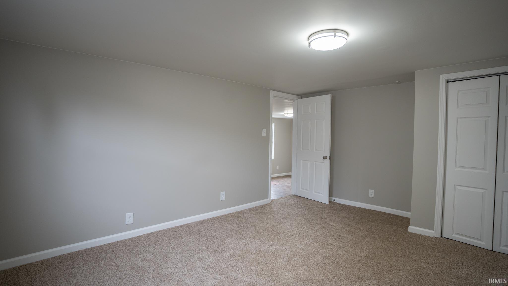 918 SW Dale Street Mishawaka IN 46544