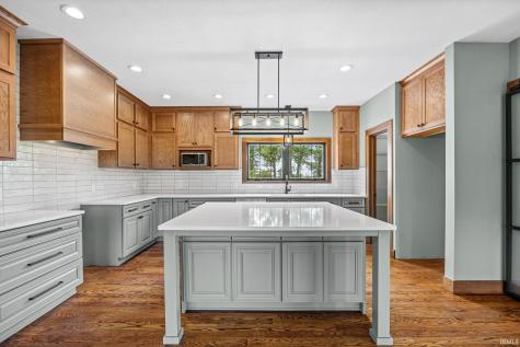 8545 W County Rd 1000 N Rossville IN 46065