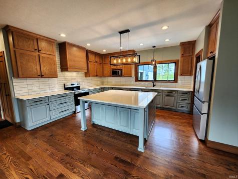 8545 W County Rd 1000 N Rossville IN 46065