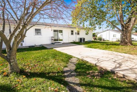 13 N Knapp Road Bloomington IN 47404