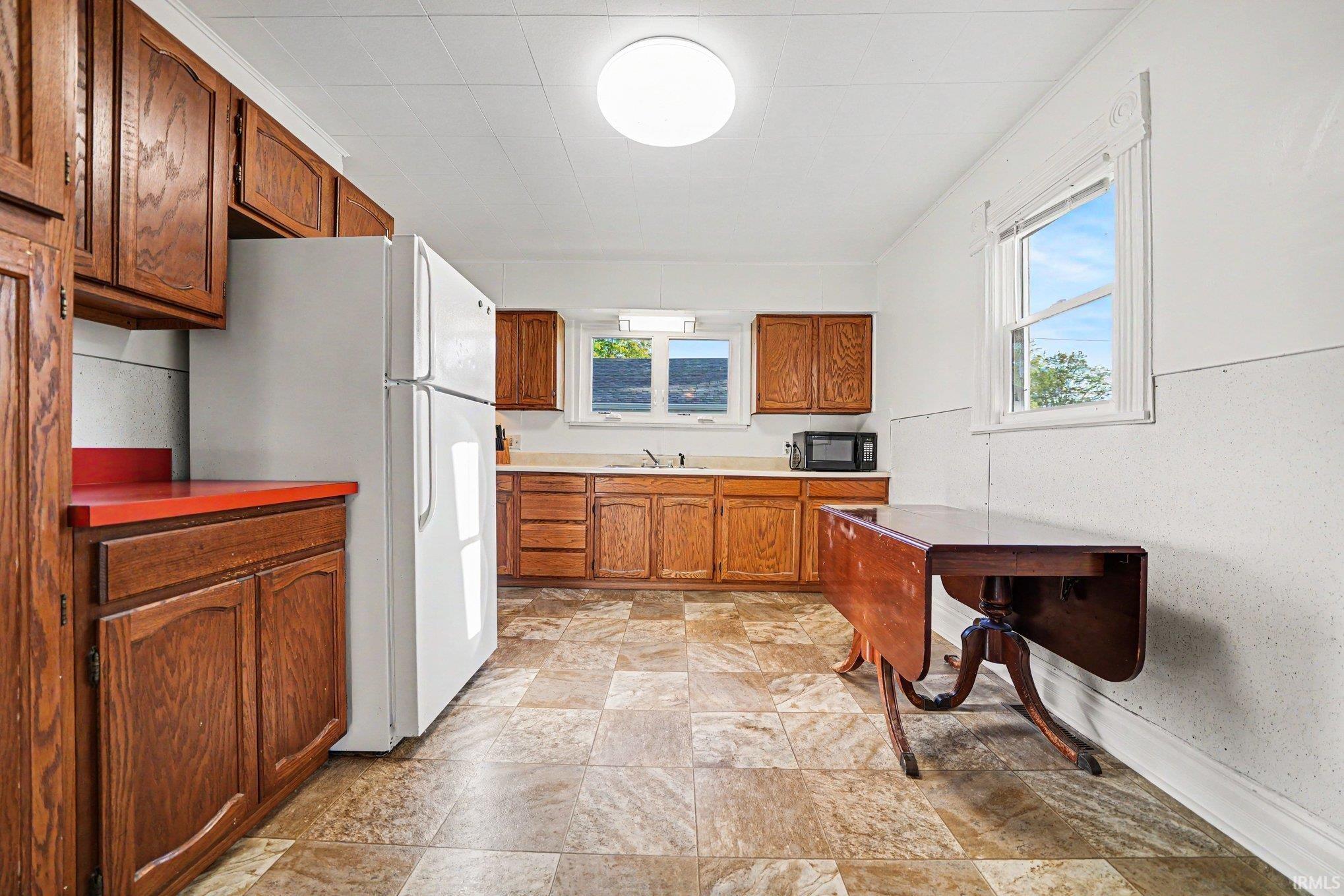 1111 W Wilkinson Street Goshen IN 46528