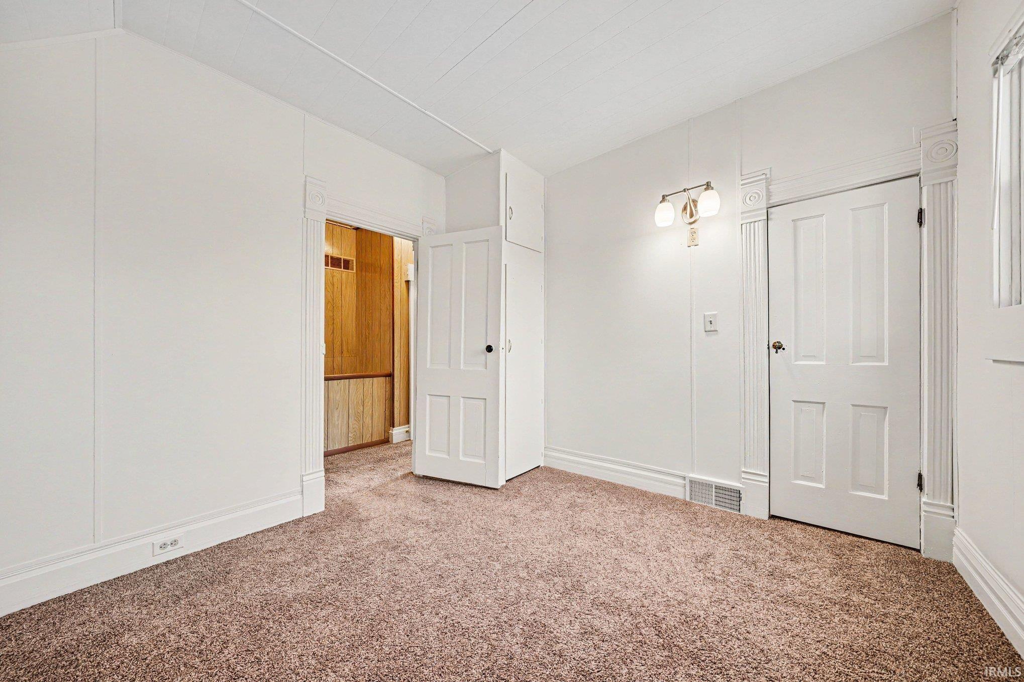 1111 W Wilkinson Street Goshen IN 46528