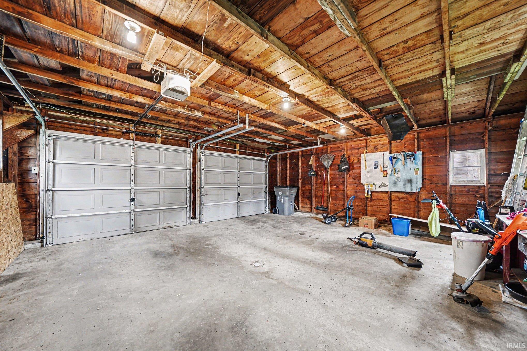 1111 W Wilkinson Street Goshen IN 46528