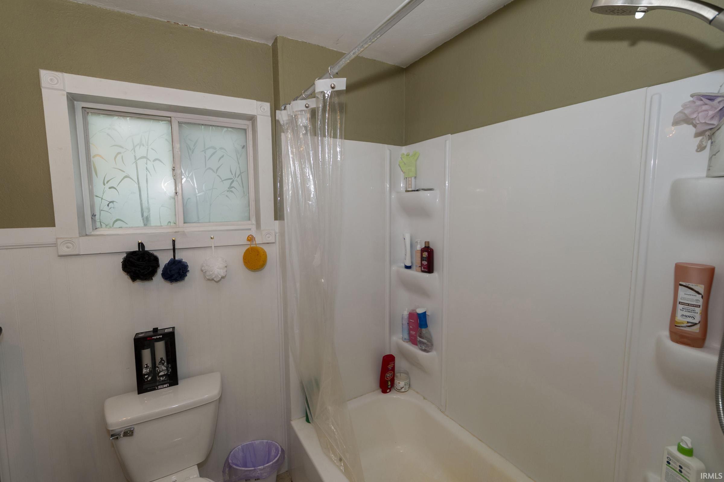 54514 Norwood Drive South Bend IN 46628