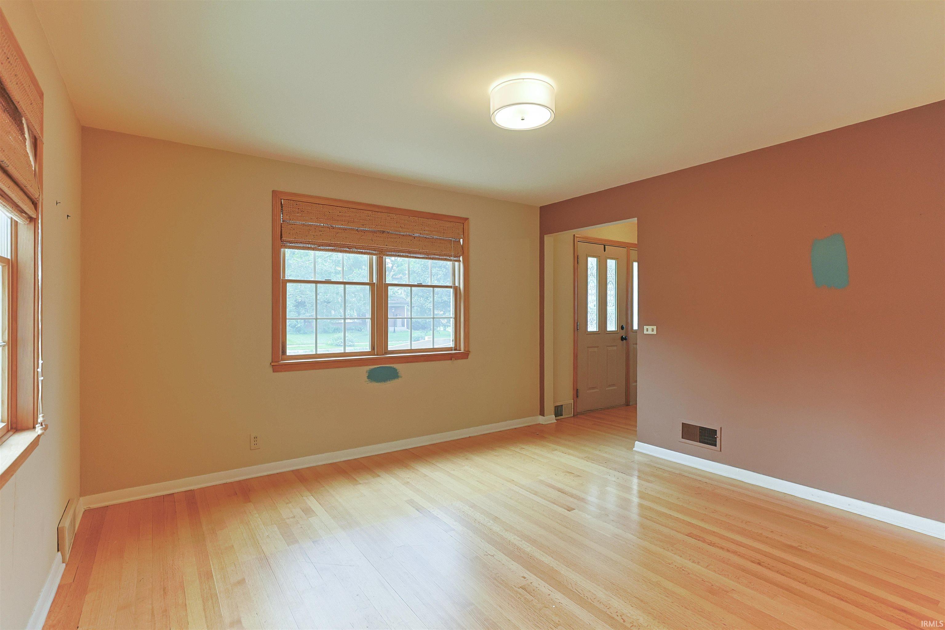 1609 Hoover Avenue South Bend IN 46615
