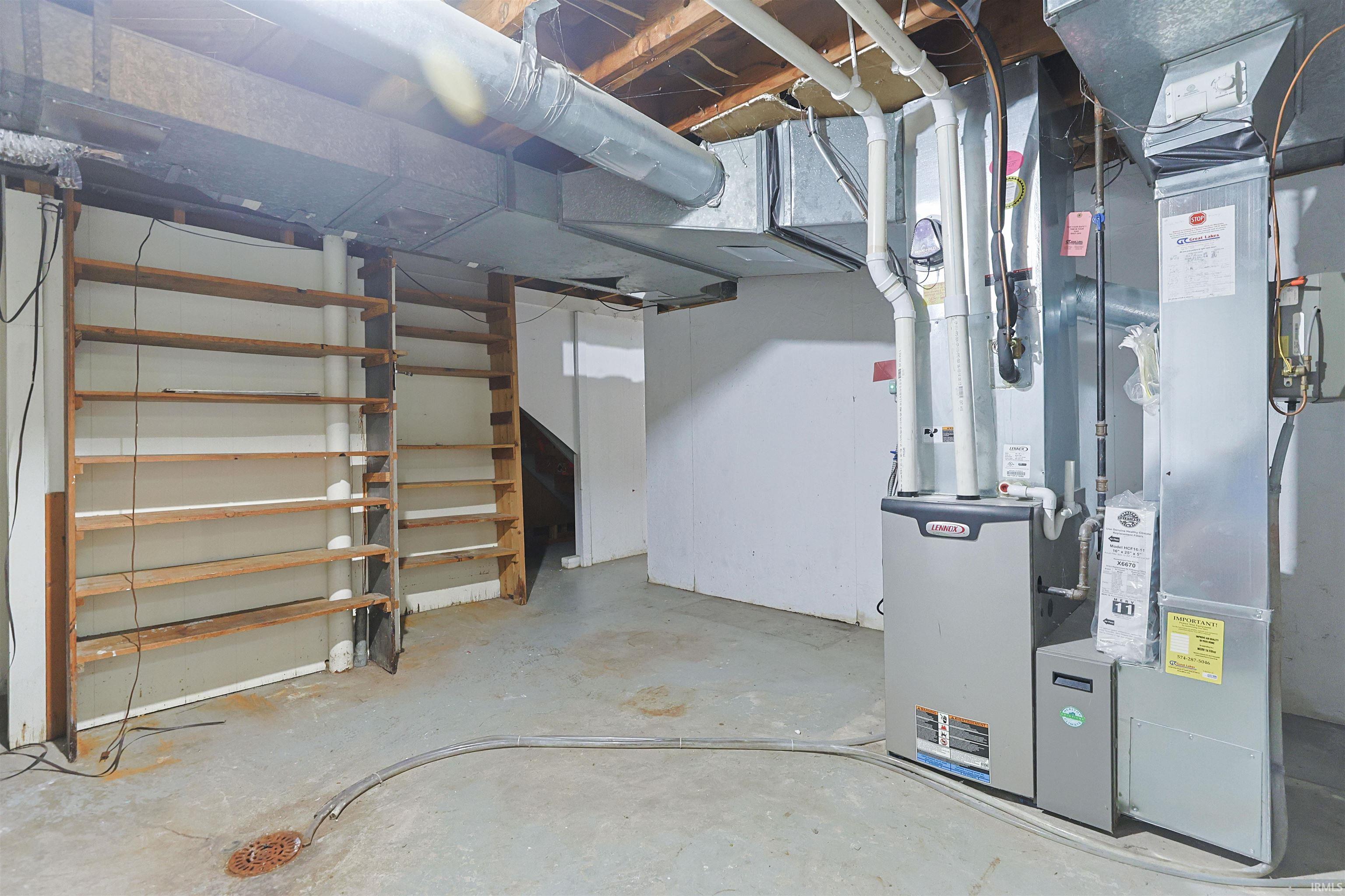 1609 Hoover Avenue South Bend IN 46615