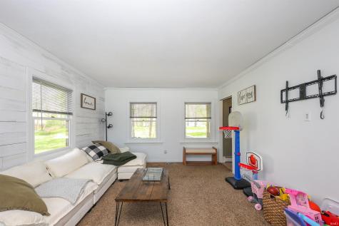 8209 Manor Drive Fort Wayne IN 46825