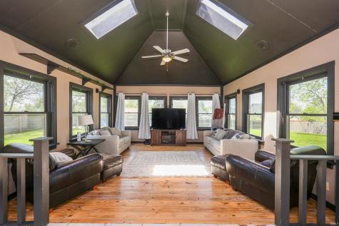 8209 Manor Drive Fort Wayne IN 46825