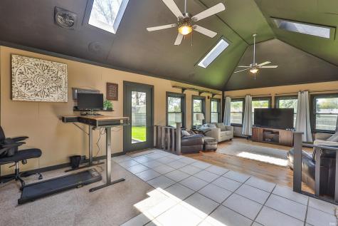 8209 Manor Drive Fort Wayne IN 46825