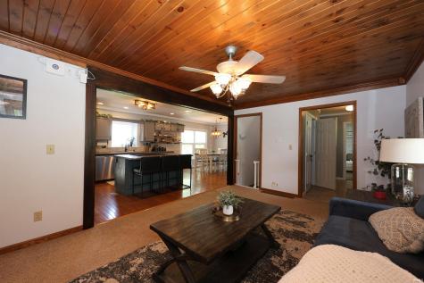 8209 Manor Drive Fort Wayne IN 46825