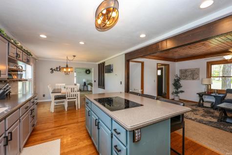 8209 Manor Drive Fort Wayne IN 46825
