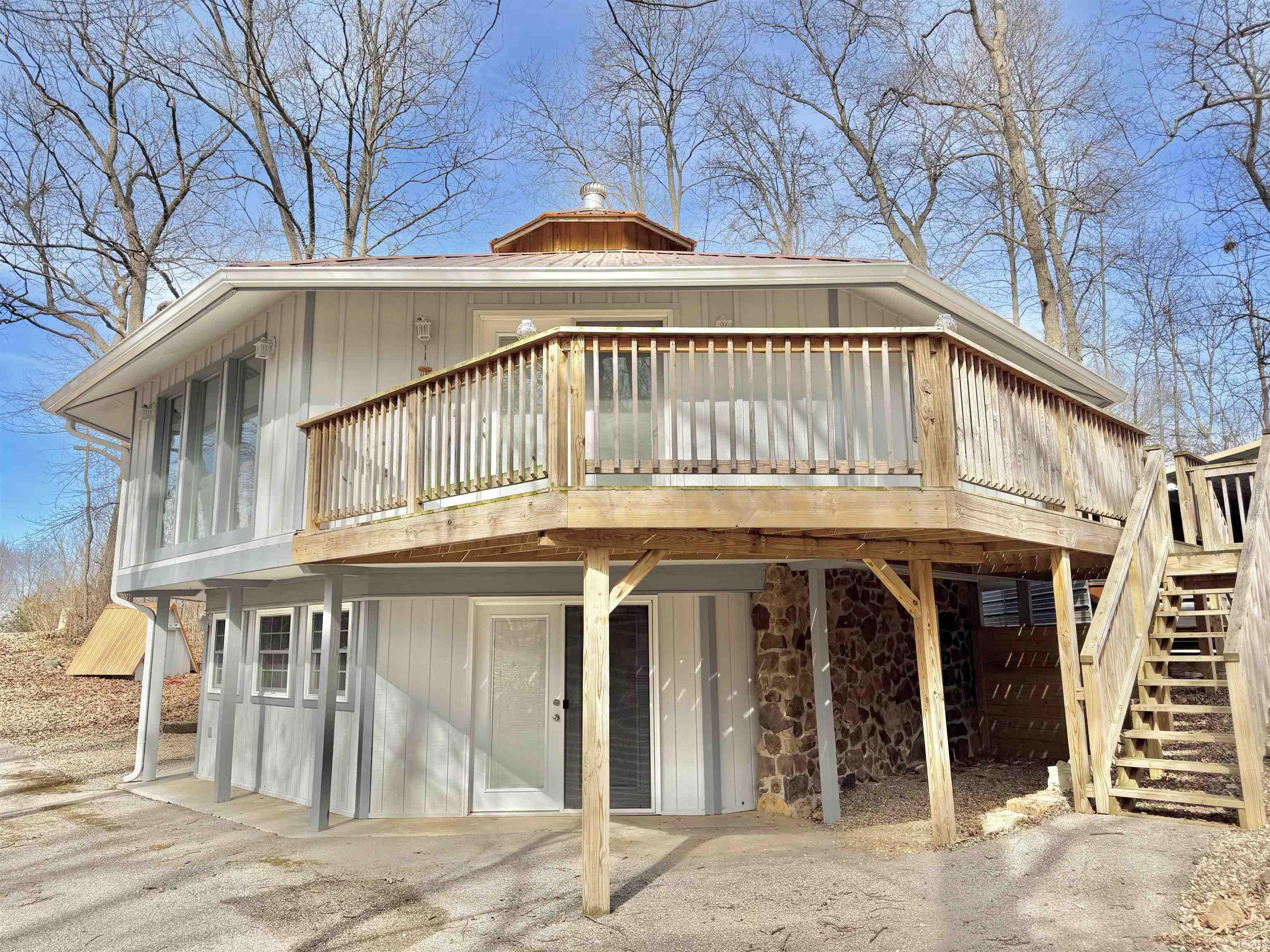 50 Woodlawn Village Drive Mitchell IN 47446