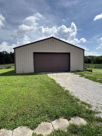 3270 Pixley Knob Road Henryville IN 47126