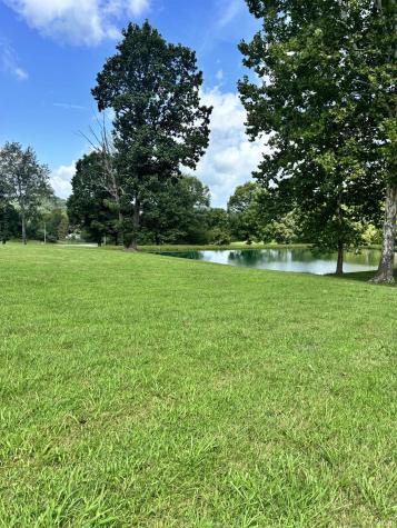 3270 Pixley Knob Road Henryville IN 47126