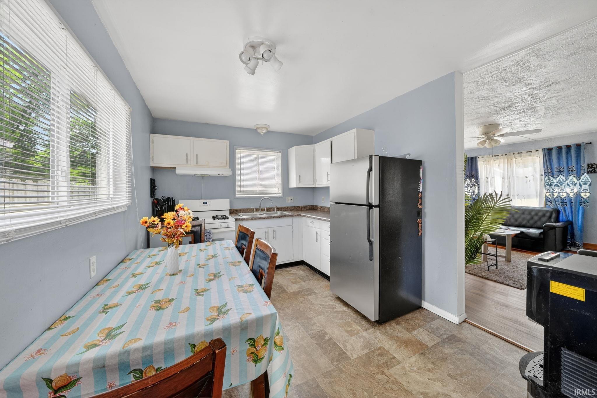 1403 W 6th Street Mishawaka IN 46544