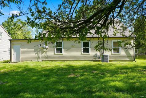 409 W Cox Drive Fort Wayne IN 46807