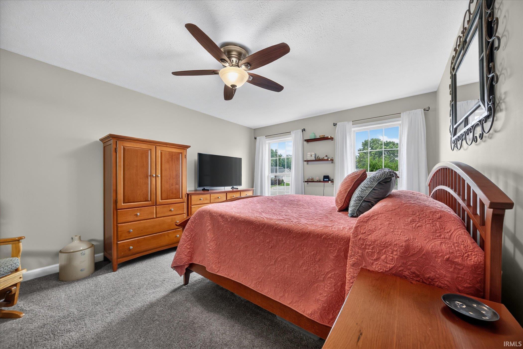 102 Livingston Bay Court Mishawaka IN 46544