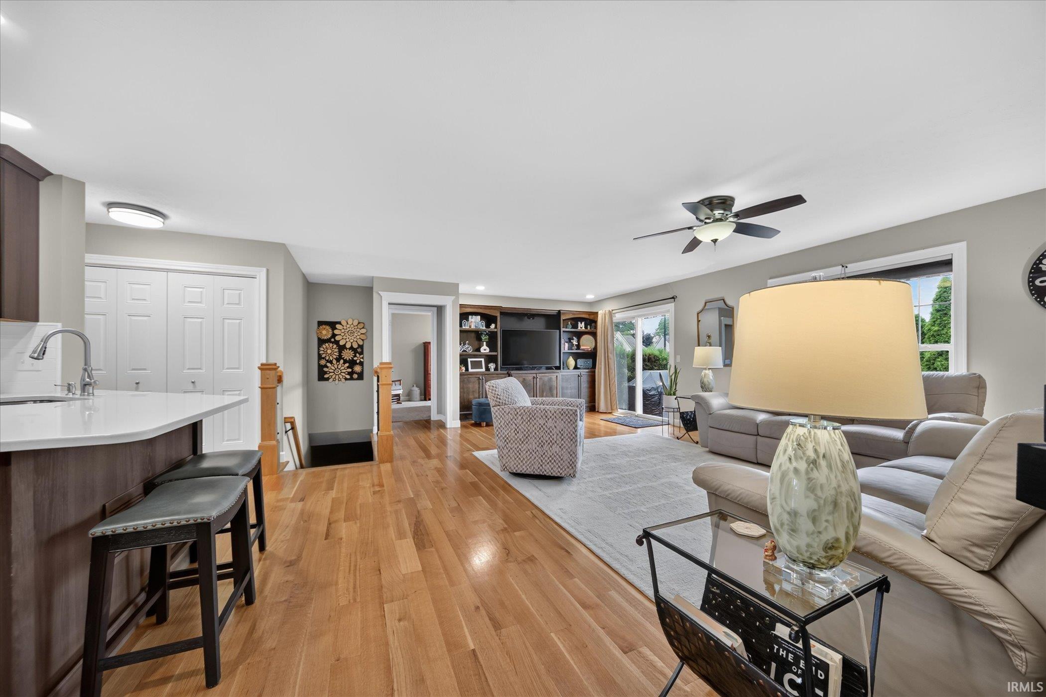 102 Livingston Bay Court Mishawaka IN 46544