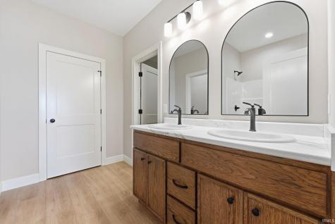 1176 Arthur Heights Drive Fort Wayne IN 46818
