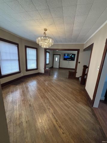 920 S Jefferson Street Huntington IN 46750