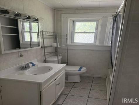 107 Dewey Street Monticello IN 47960