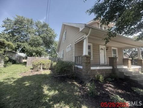 107 Dewey Street Monticello IN 47960