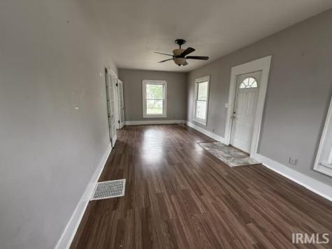 107 Dewey Street Monticello IN 47960