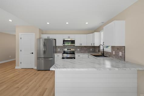 203 S Ivy Lane Butler IN 46721