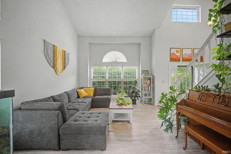 409 Castlewood Court Lafayette IN 47905