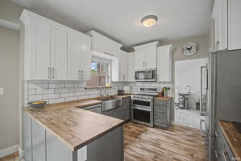 409 Castlewood Court Lafayette IN 47905