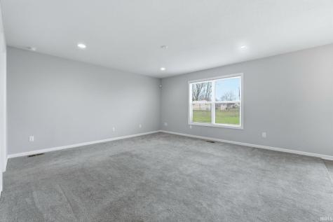 1372 Verdigris Pass Fort Wayne IN 46845