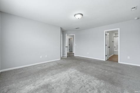 1372 Verdigris Pass Fort Wayne IN 46845