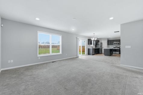 1372 Verdigris Pass Fort Wayne IN 46845