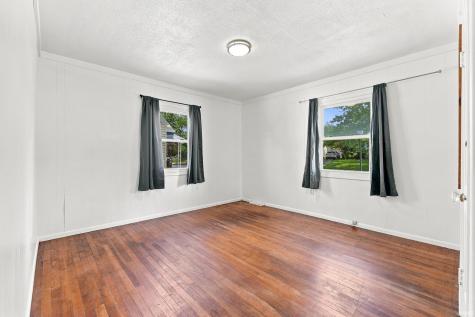 1901 Poinsette Drive Fort Wayne IN 46808