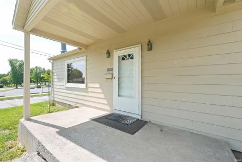 1901 Poinsette Drive Fort Wayne IN 46808