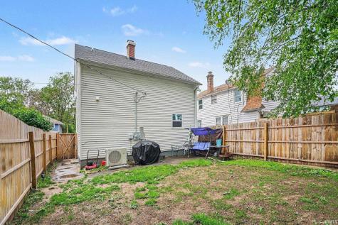 2106 High Street South Bend IN 46613