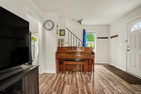 2106 High Street South Bend IN 46613